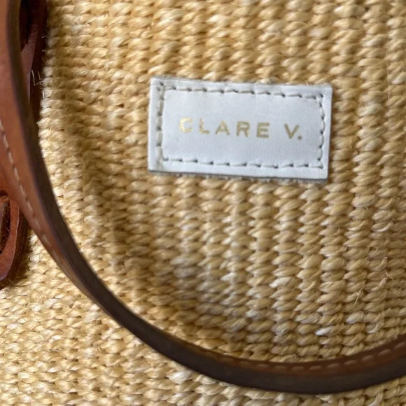 Cream and Brown Crossbody Bag with Woven Texture - Picture 4 of 8